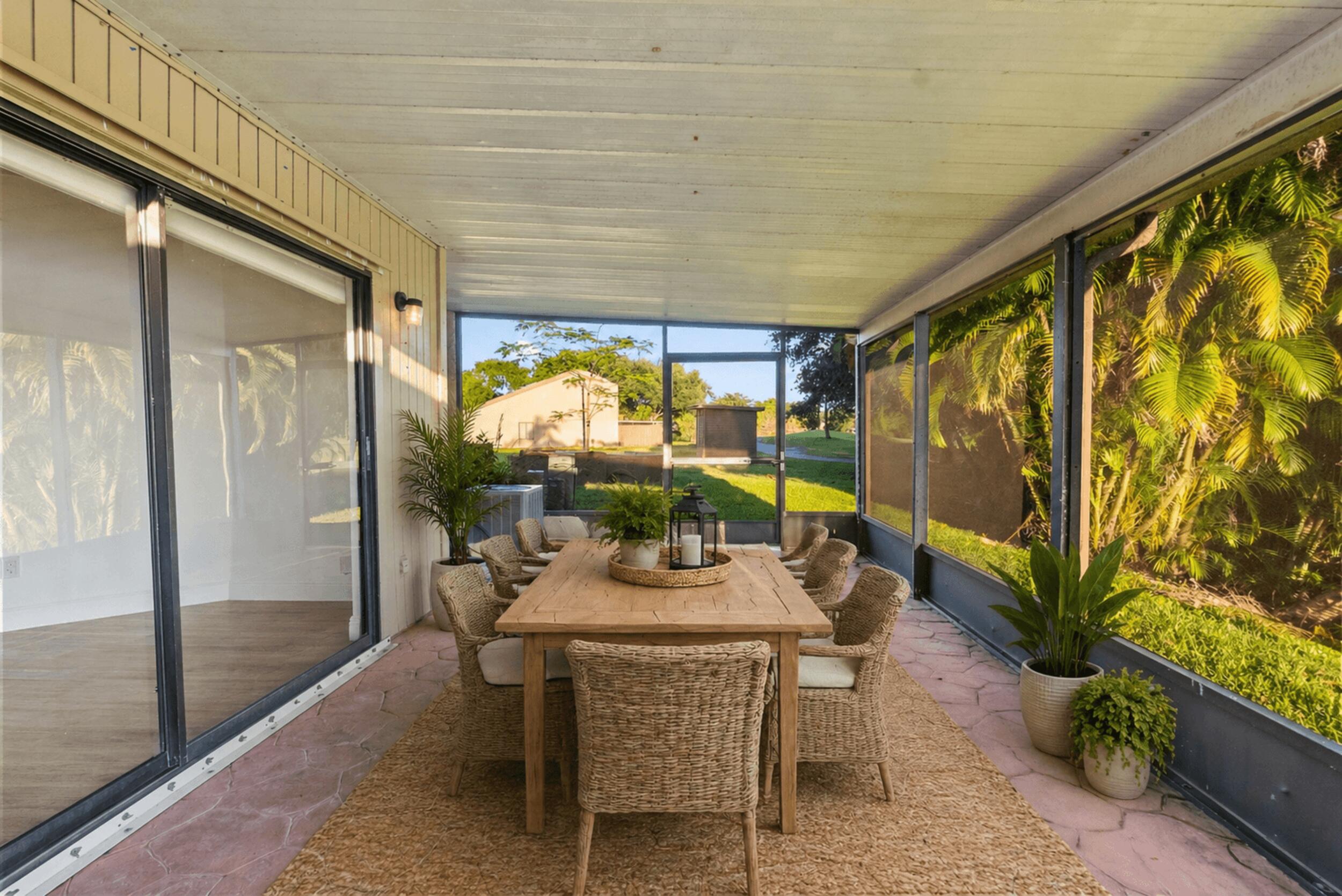 ARROWHEAD GOLF AND TENNIS CLUB - Residential