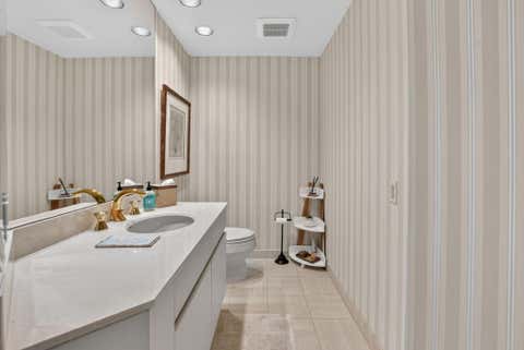 Tiny photo for 20290 Fairway Oaks Drive #222, Boca Raton, FL 33434 (MLS # B26061409)