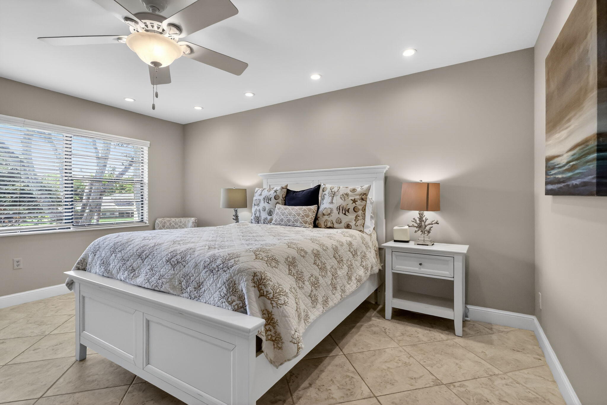 STRATFORD AT HUNTERS RUN CONDO - Residential