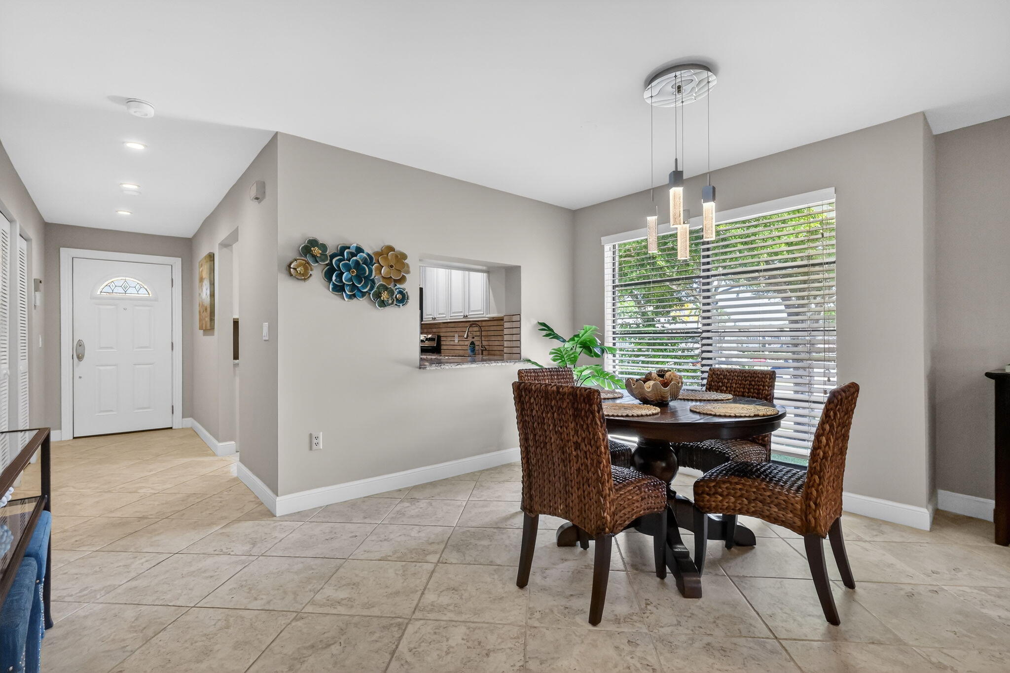 STRATFORD AT HUNTERS RUN CONDO - Residential