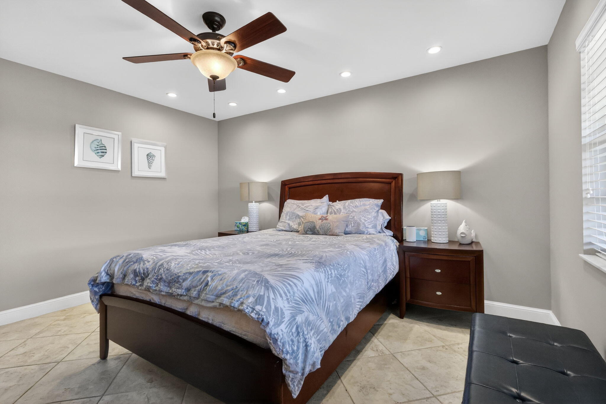 STRATFORD AT HUNTERS RUN CONDO - Residential