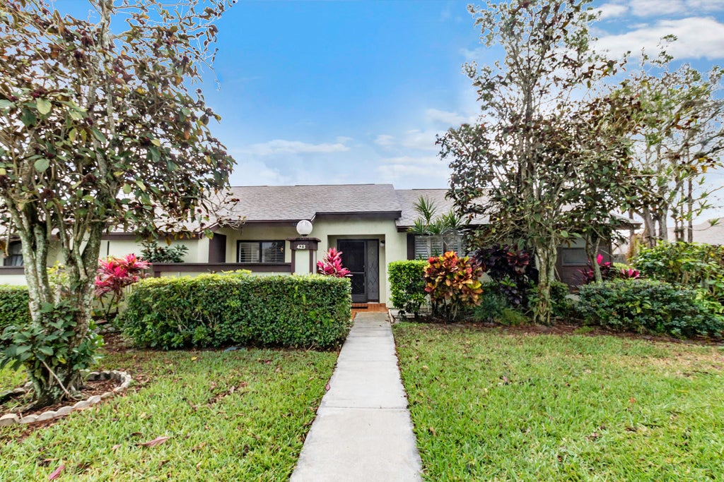 Photo of 423 NARROWLEAF Court, Royal Palm Beach, FL 33411 (MLS # B26074558)