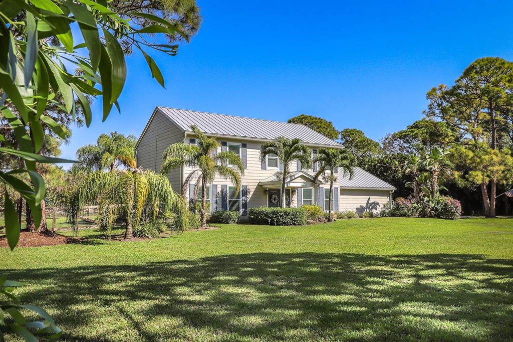 Photo of 7127 154th Court N, Palm Beach Gardens, FL 33418 (MLS # R10868090)