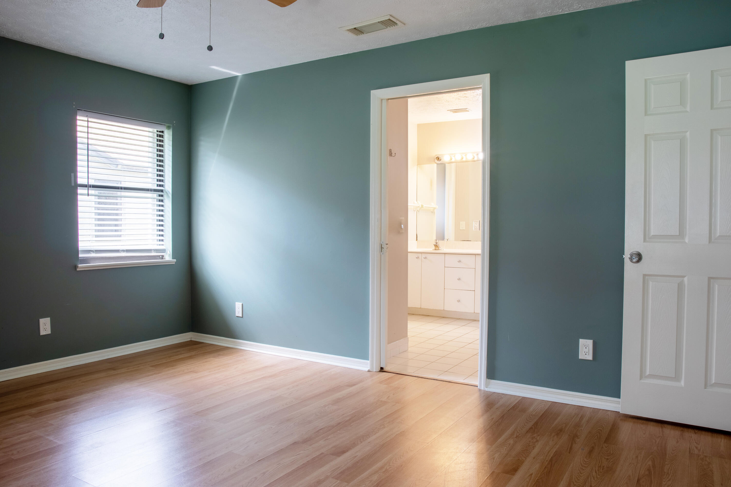 PORT ST LUCIE SECTIO - Residential Lease