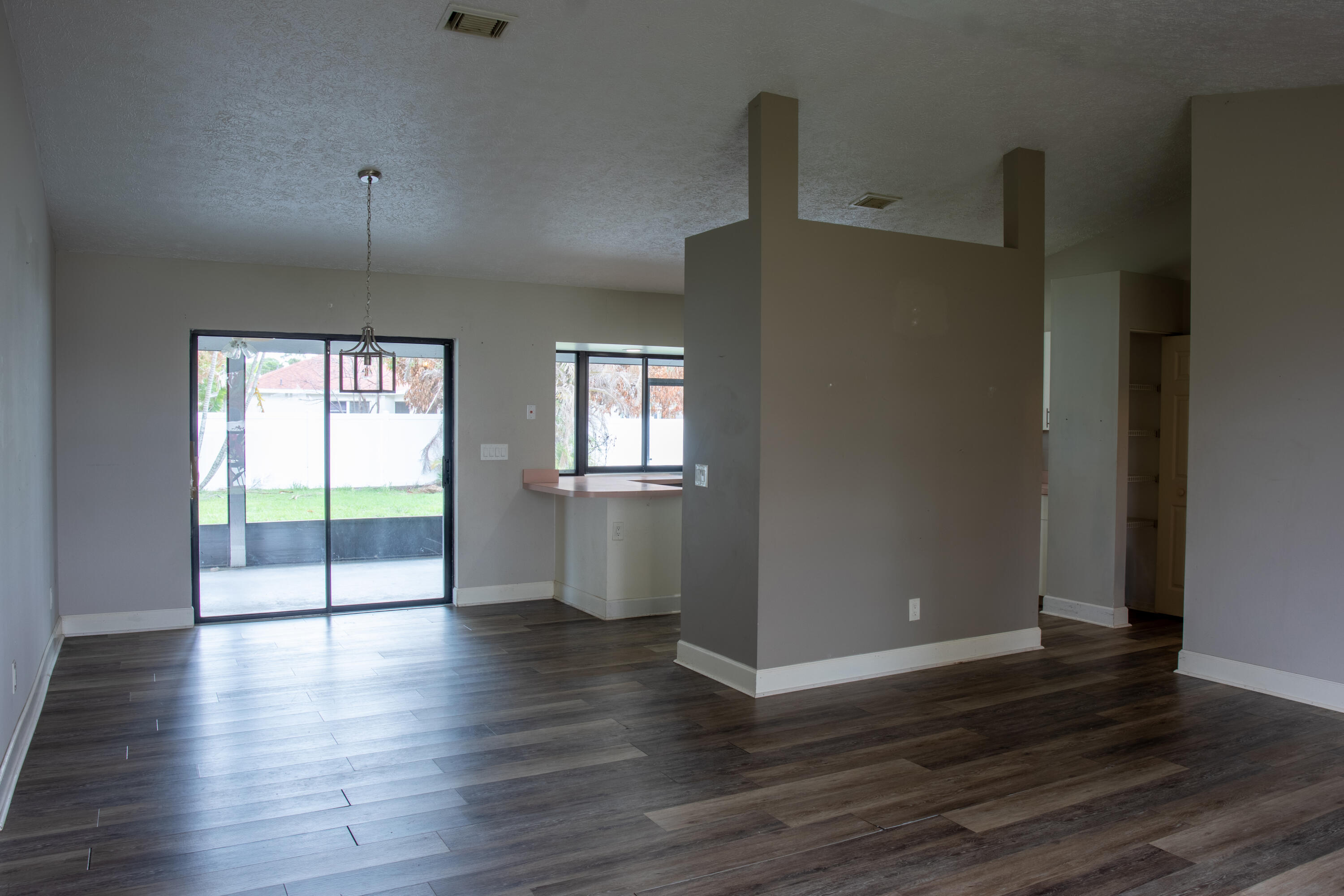 PORT ST LUCIE SECTIO - Residential Lease