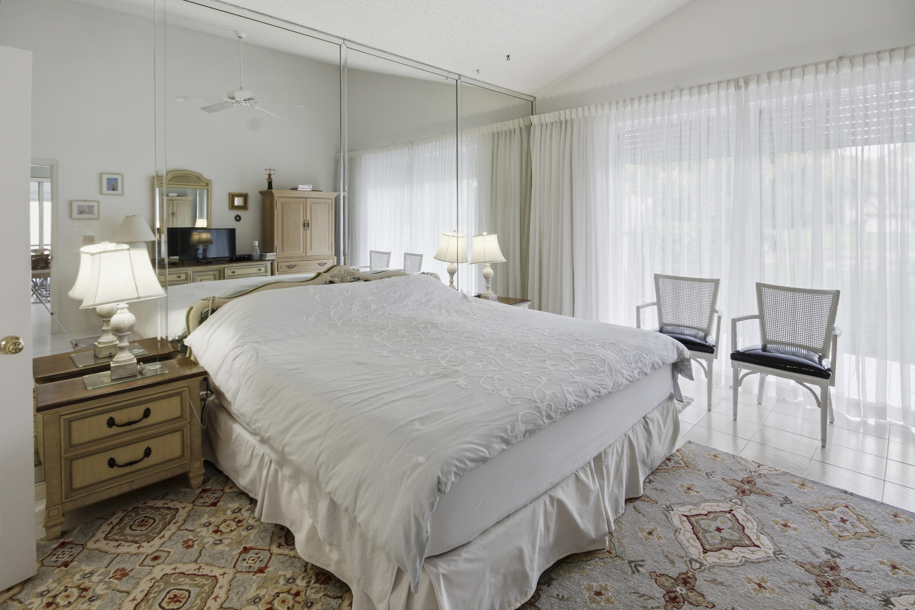 MNR FOREST 2 - Residential