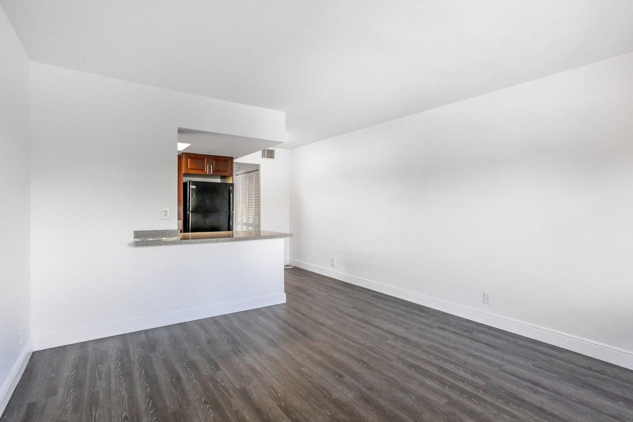 CYPRESS COVE - Residential Lease