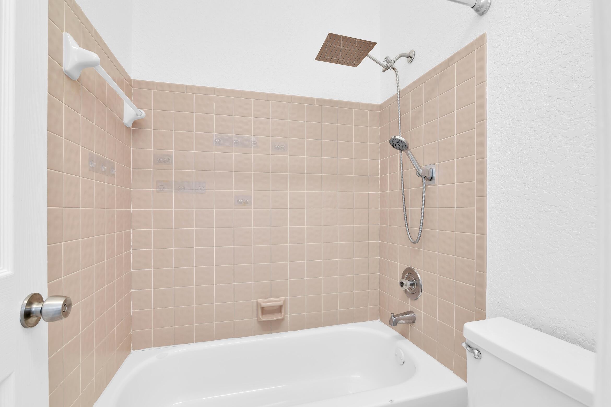 BAYWOOD VILLAGE II-B CONDO - Residential Lease