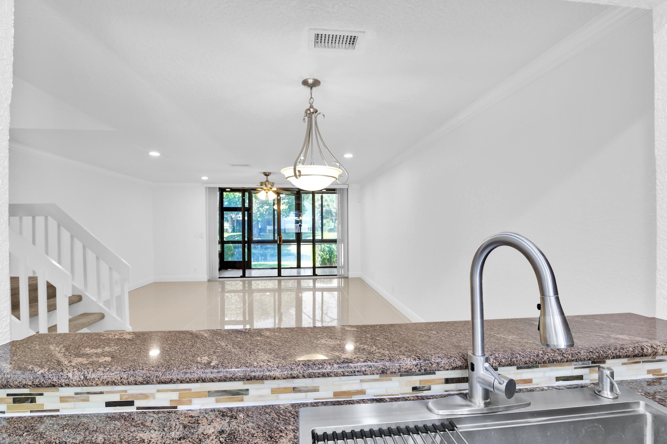 4821 NW 22nd Street 4135