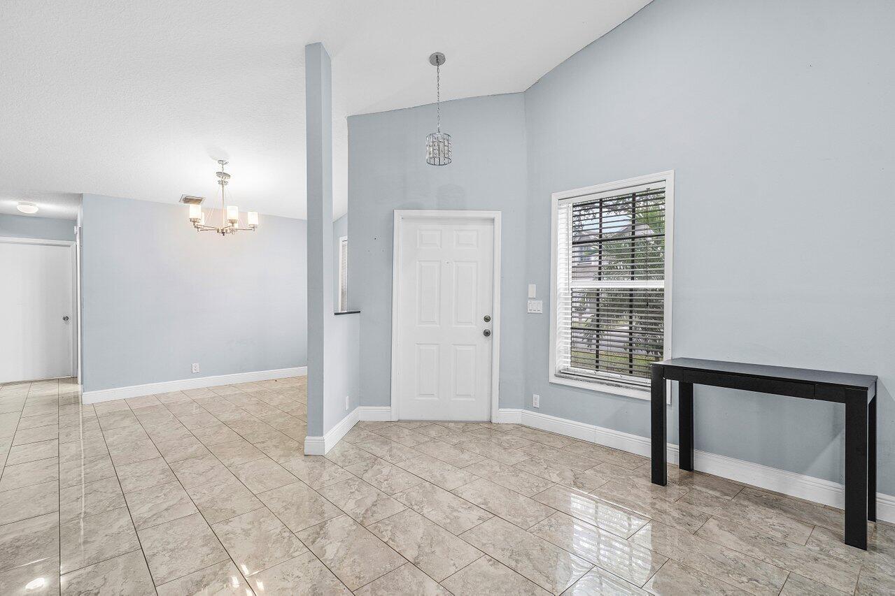 BOYNTON LAKES 5 - Residential