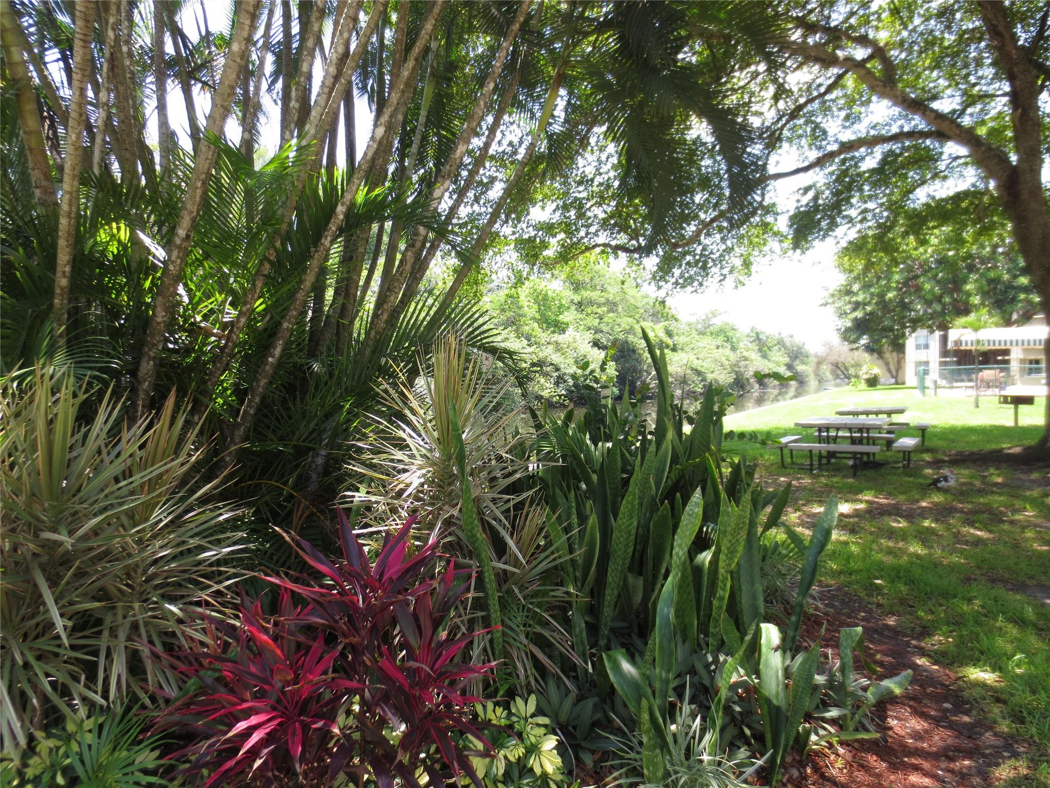 Royal Park - Residential