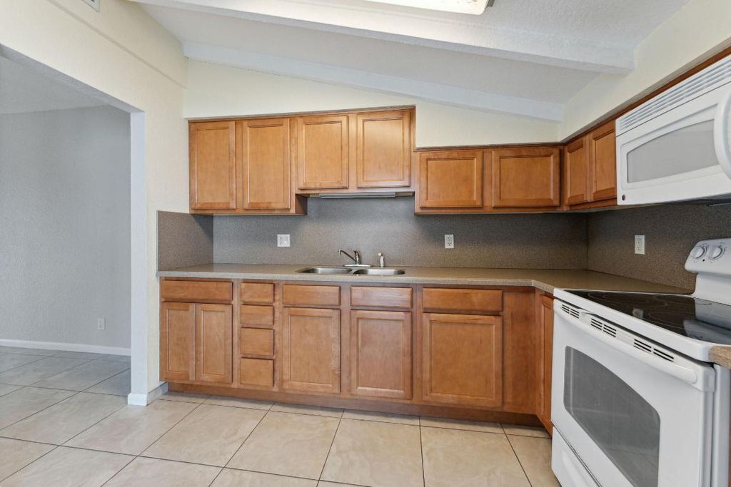 Photo of 207 SE Sims Creek Drive, Jupiter, FL 33458 (MLS # R10976723)