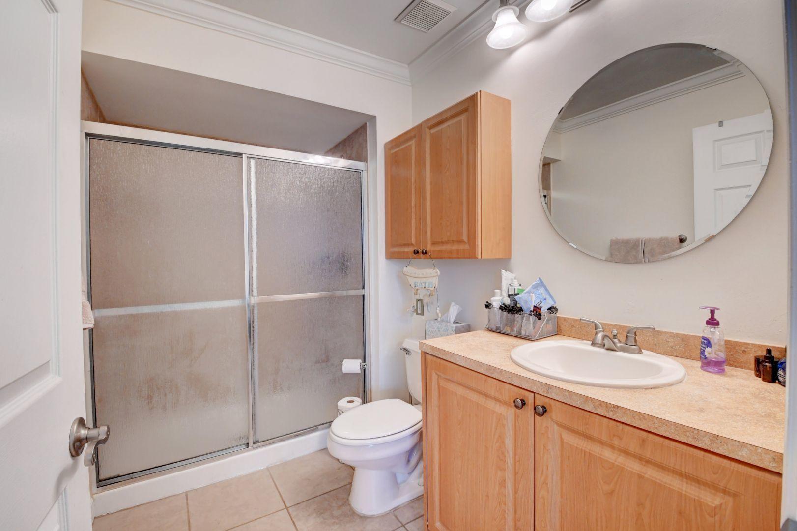 NORTHPOINTE I - Residential