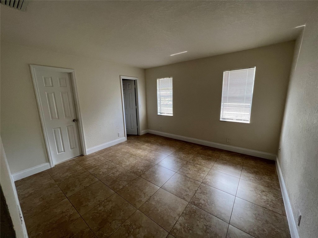 Glenwood Sub 69-33 B - Residential Income