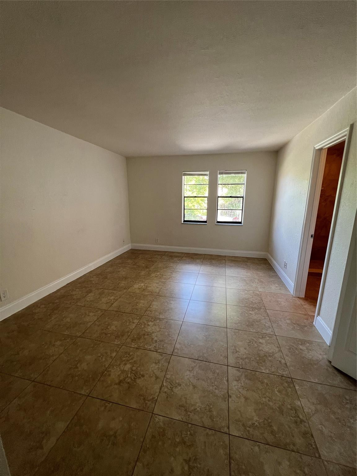 Glenwood Sub 69-33 B - Residential Income