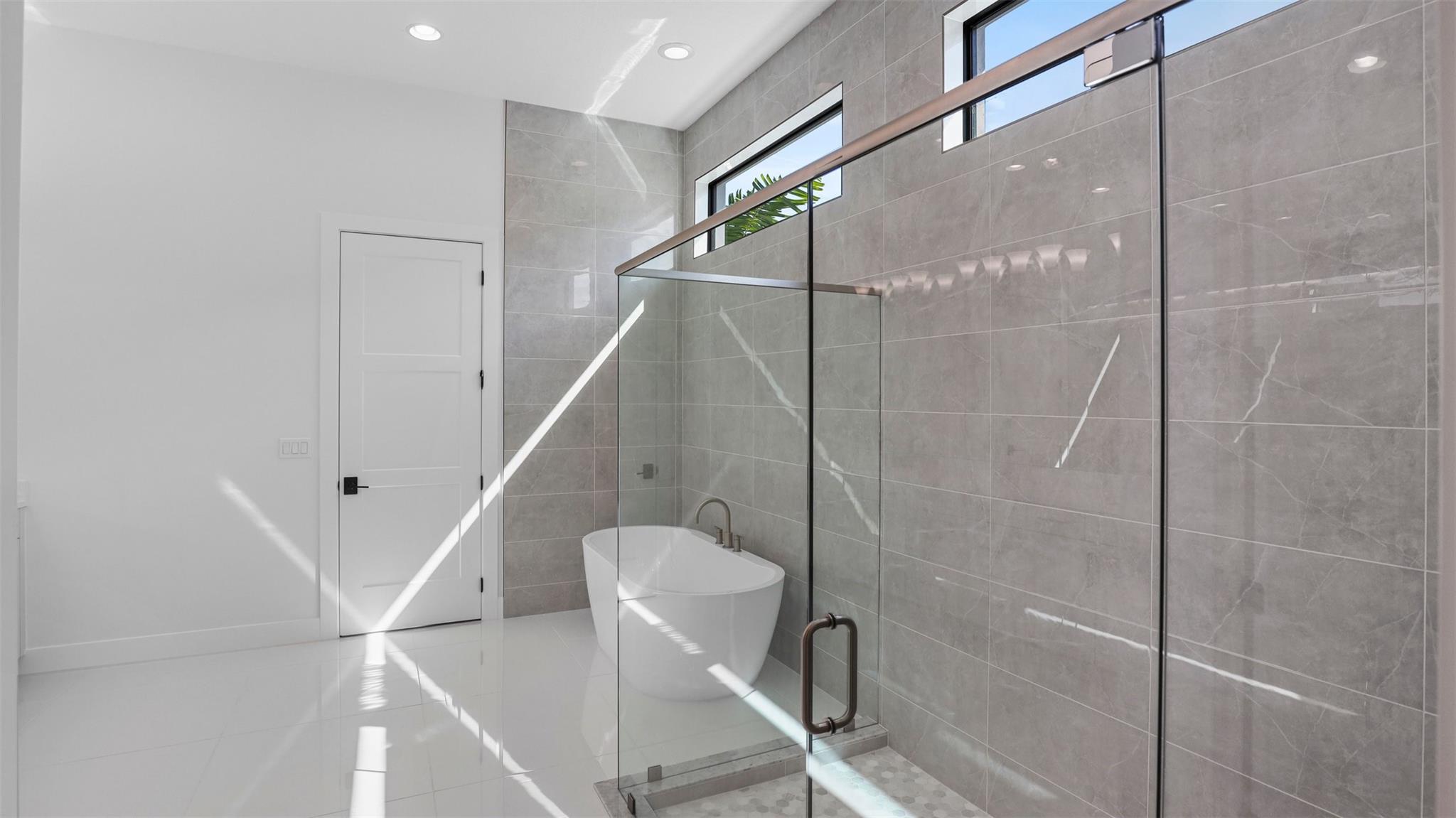 Artistry Palm Beach - Residential