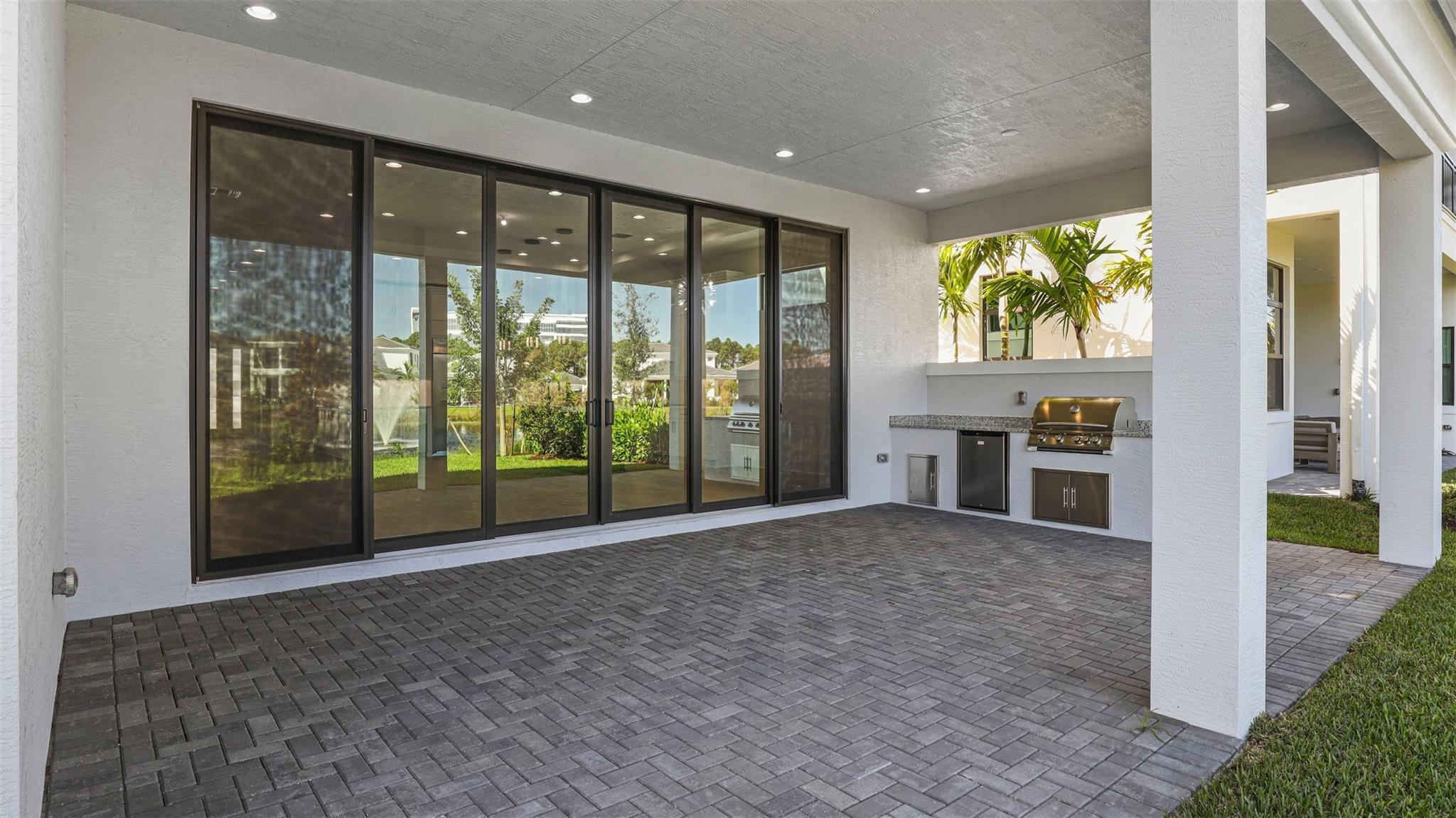 Artistry Palm Beach - Residential