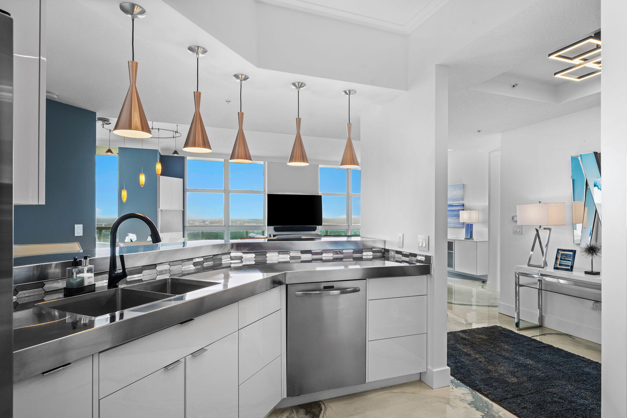 WATERGARDEN CONDO - Residential Lease