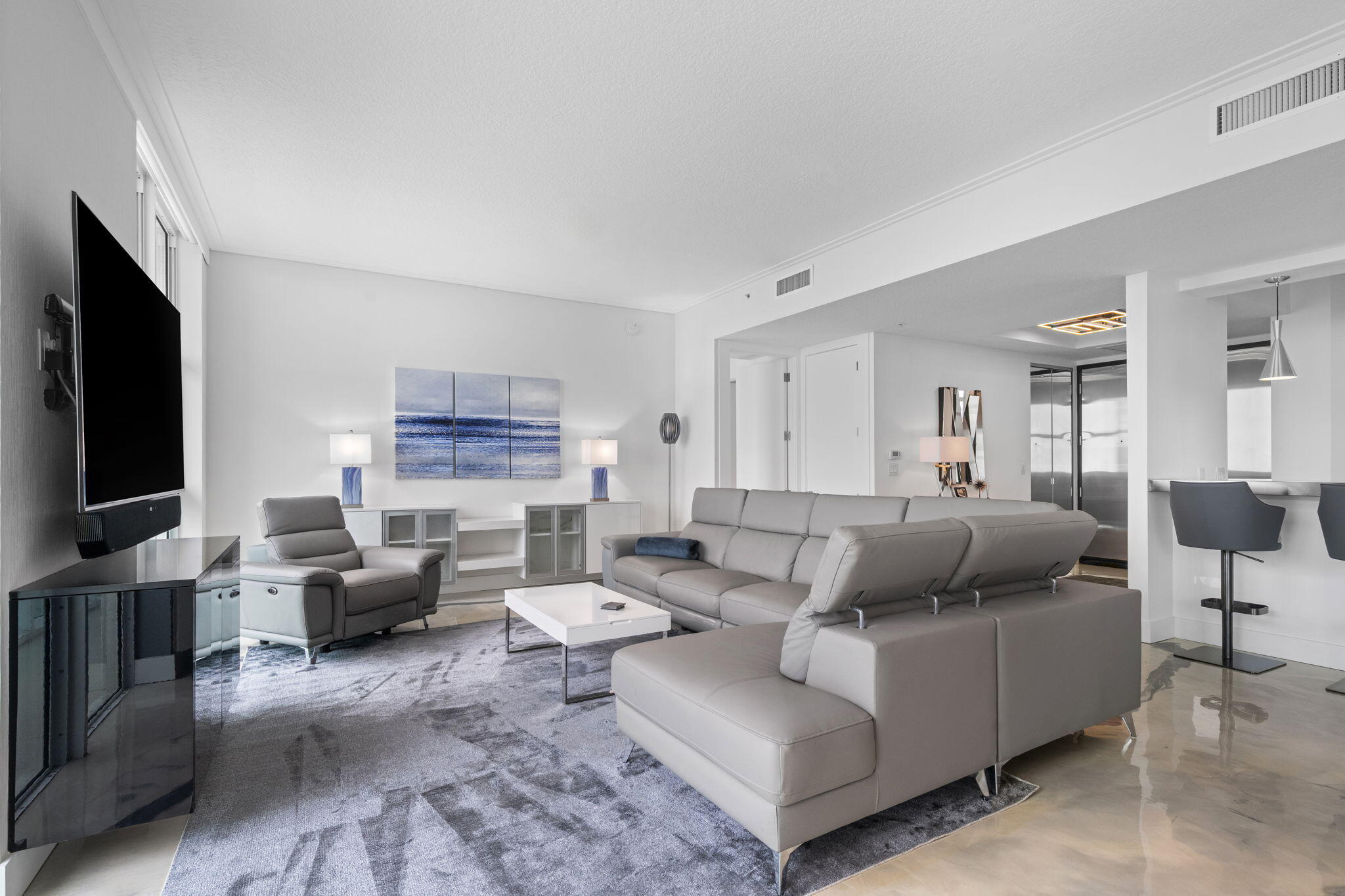 WATERGARDEN CONDO - Residential Lease