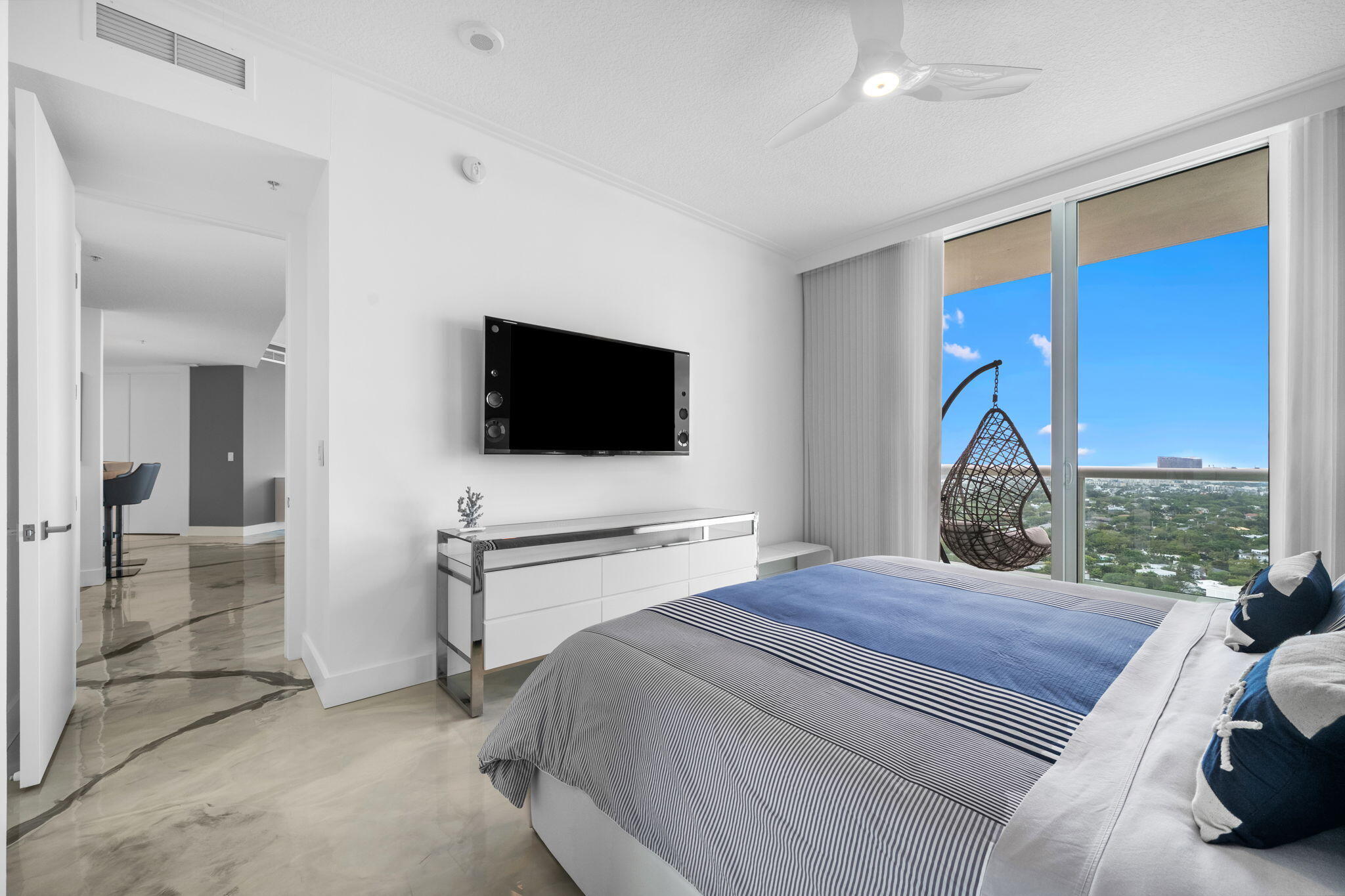 WATERGARDEN CONDO - Residential Lease