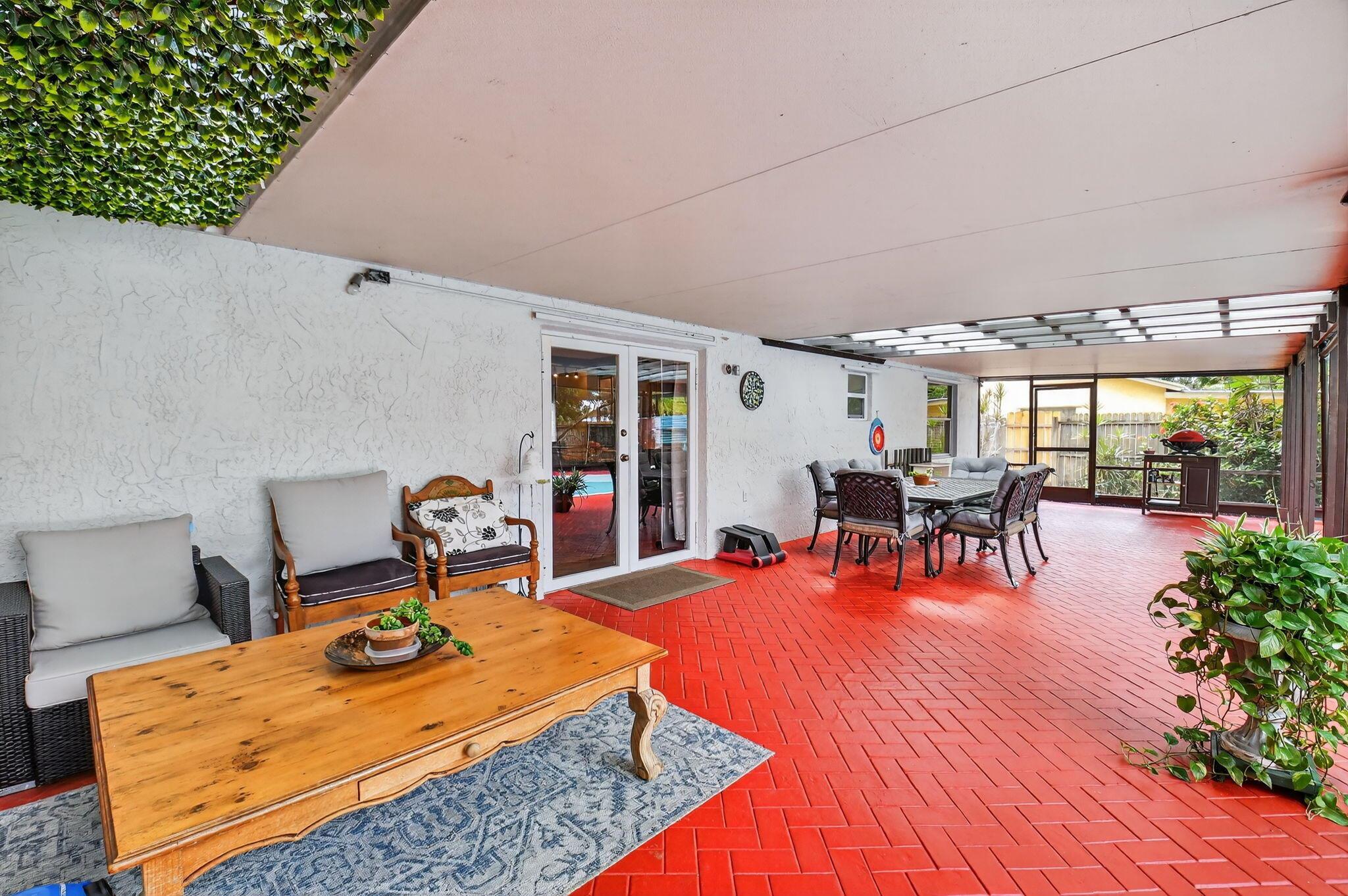 CONCEPT HOMES OF LANTANA - Residential