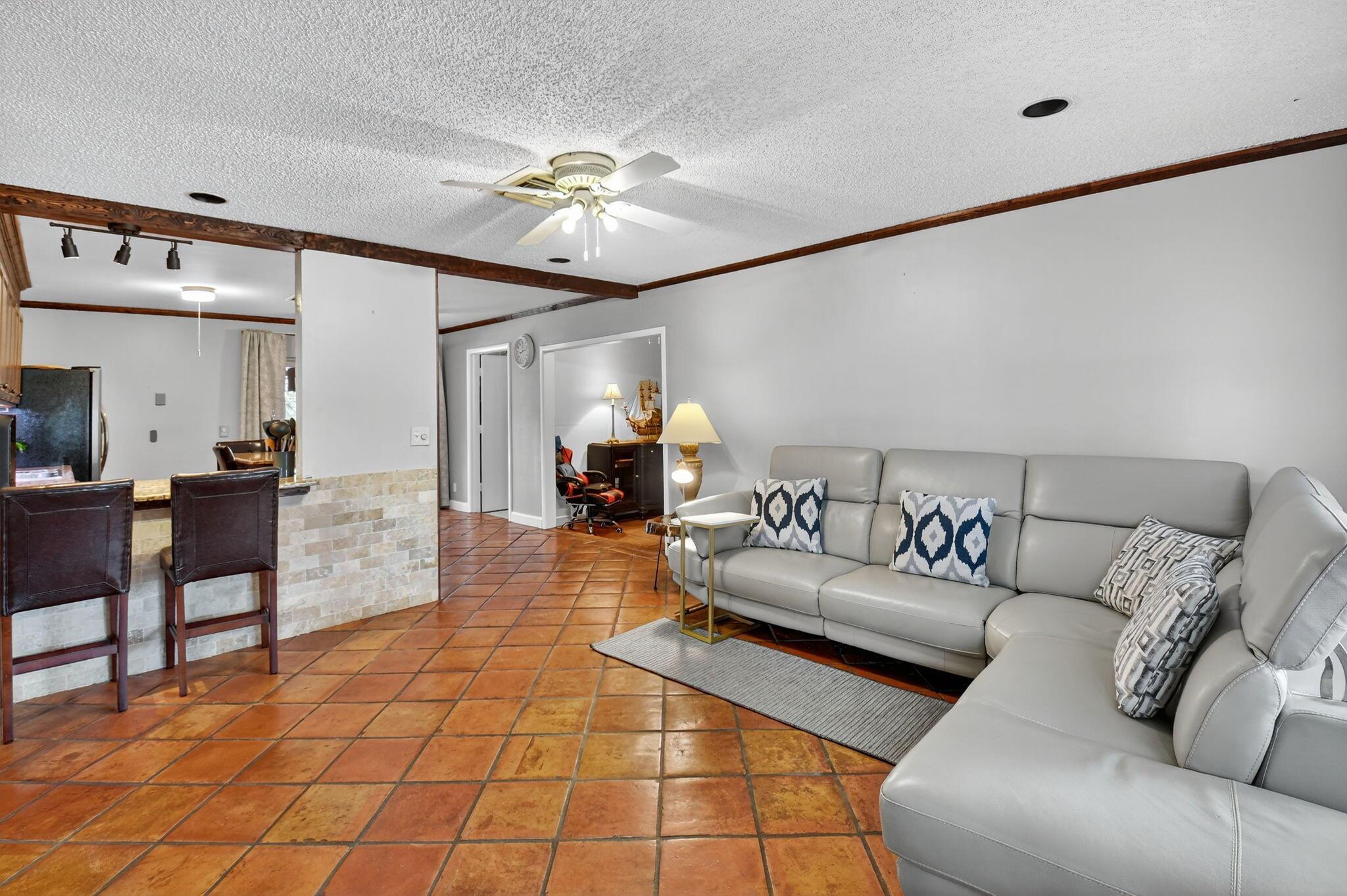 CONCEPT HOMES OF LANTANA - Residential