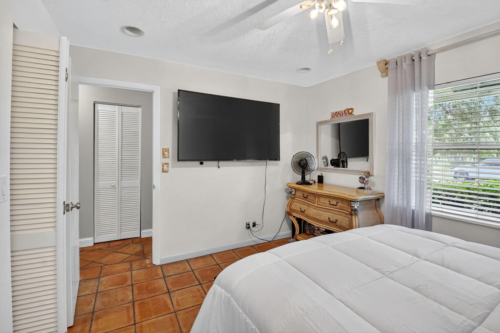 CONCEPT HOMES OF LANTANA - Residential