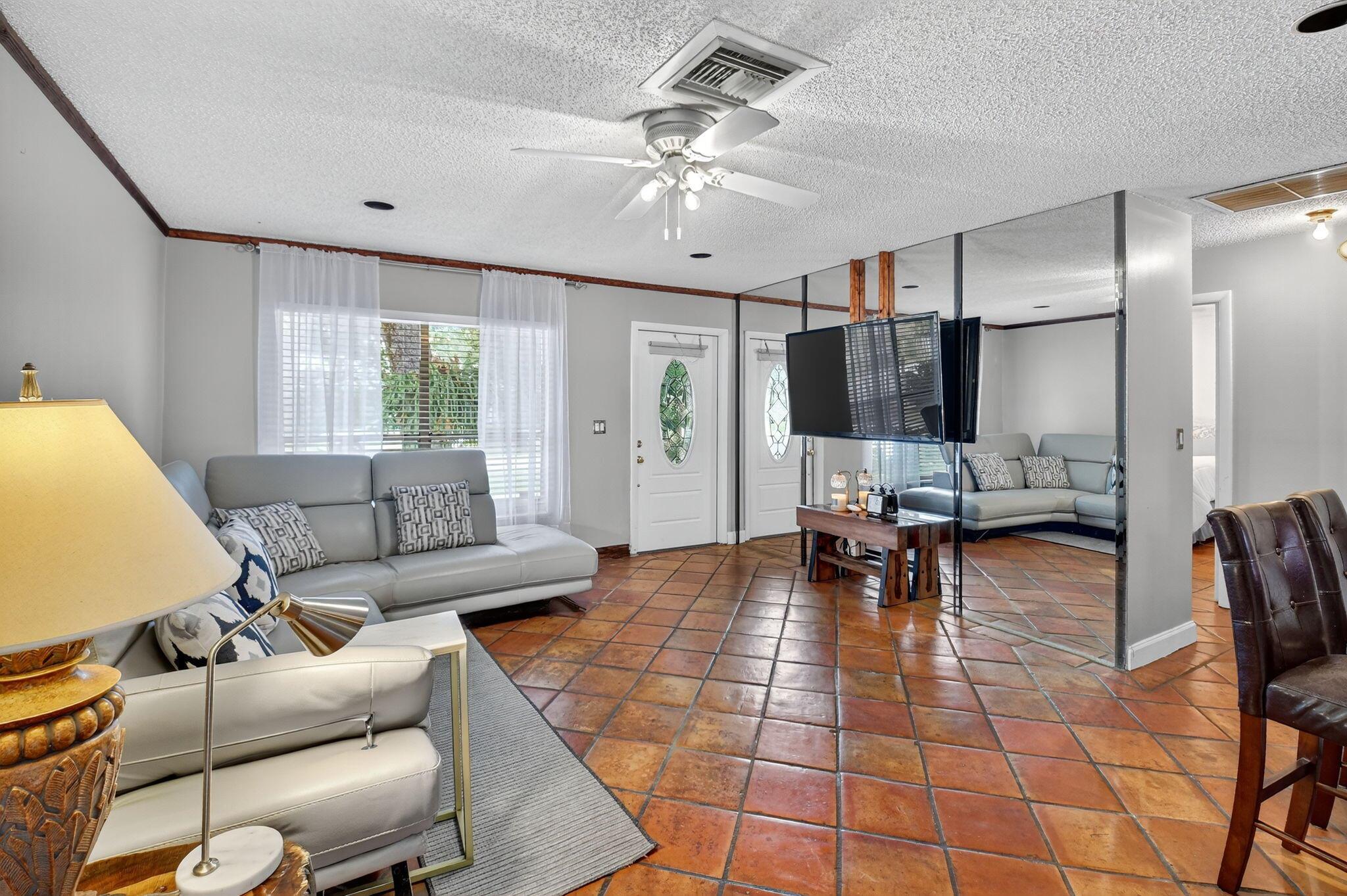 CONCEPT HOMES OF LANTANA - Residential