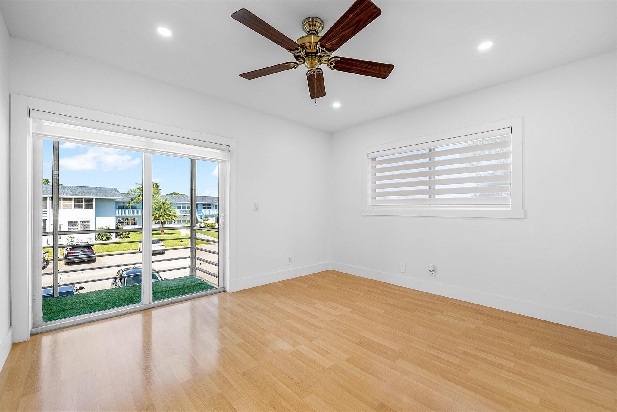 SALISBURY CONDOS - Residential Lease