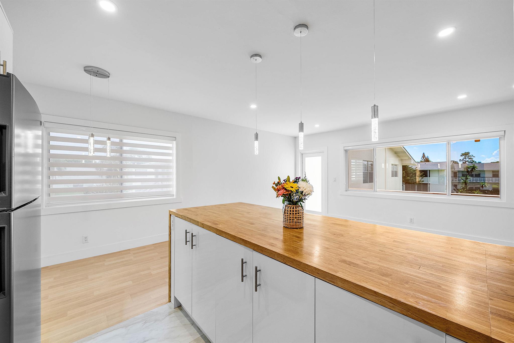 SALISBURY CONDOS - Residential Lease
