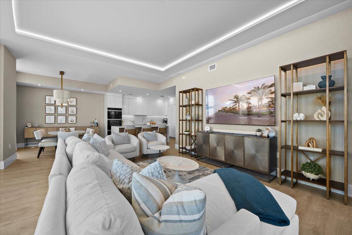 NAUTILUS 220 CONDOMINIUM - Residential Lease