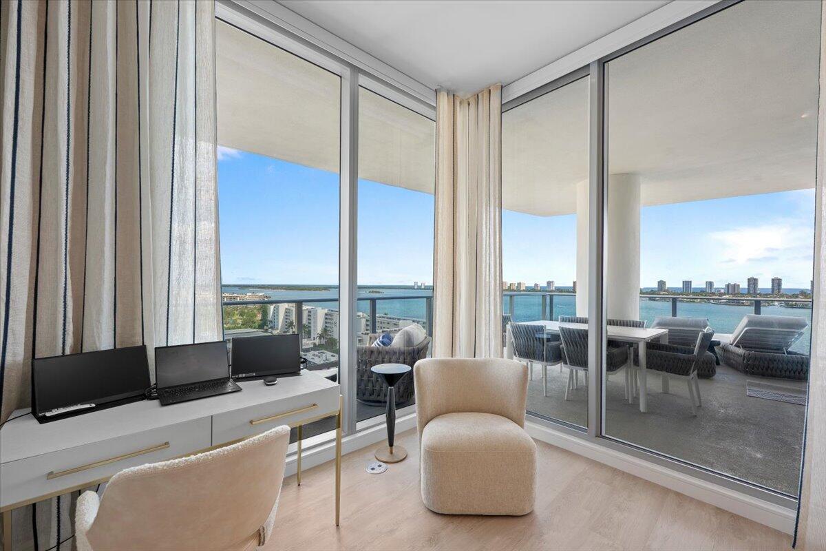 NAUTILUS 220 CONDOMINIUM - Residential Lease