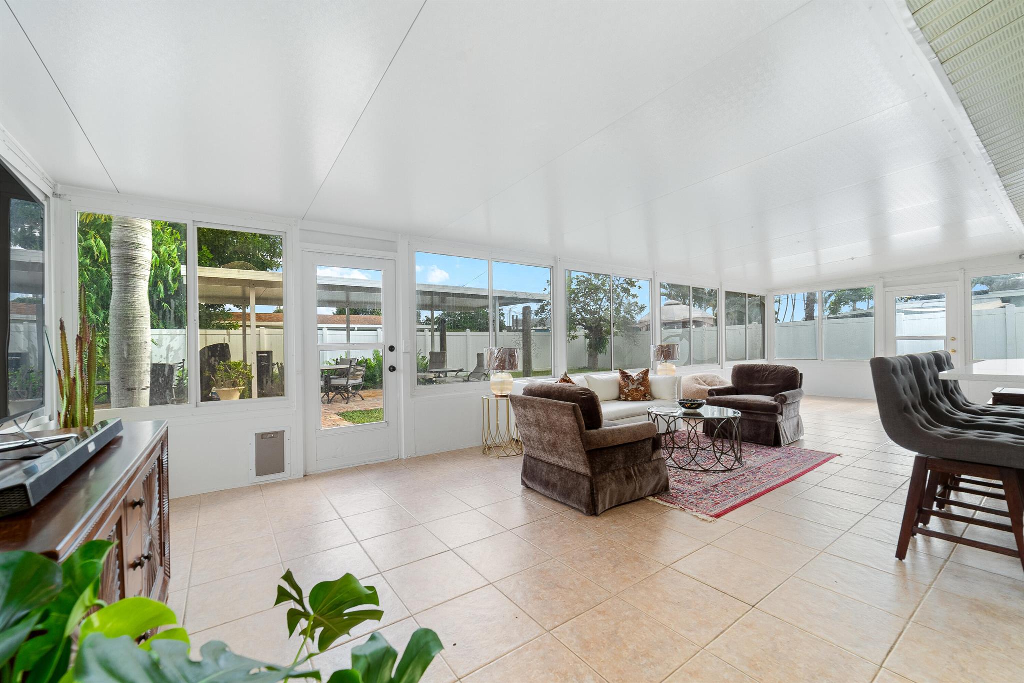 PALM BEACH SQUARE UNIT 1 - Residential