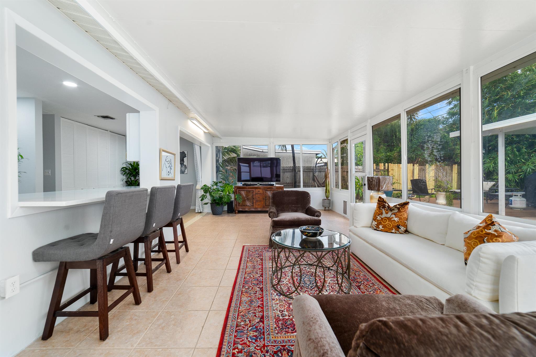 PALM BEACH SQUARE UNIT 1 - Residential
