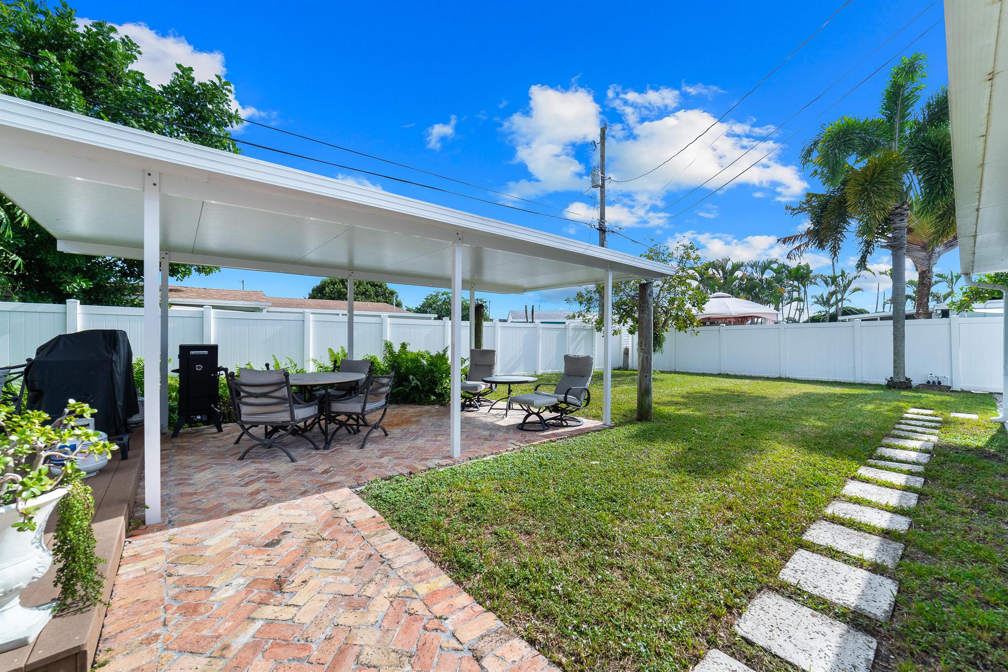 PALM BEACH SQUARE UNIT 1 - Residential