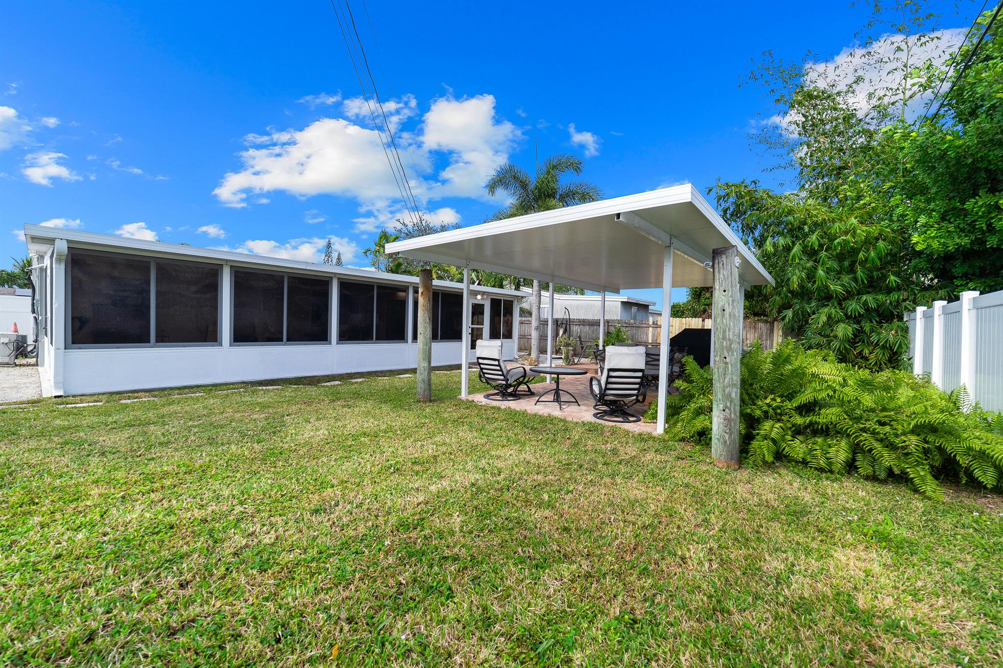 PALM BEACH SQUARE UNIT 1 - Residential