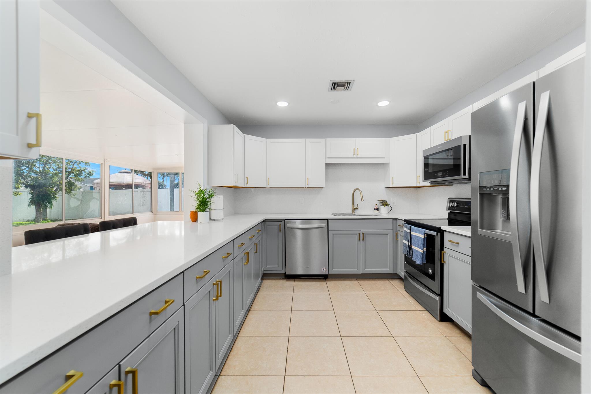 PALM BEACH SQUARE UNIT 1 - Residential