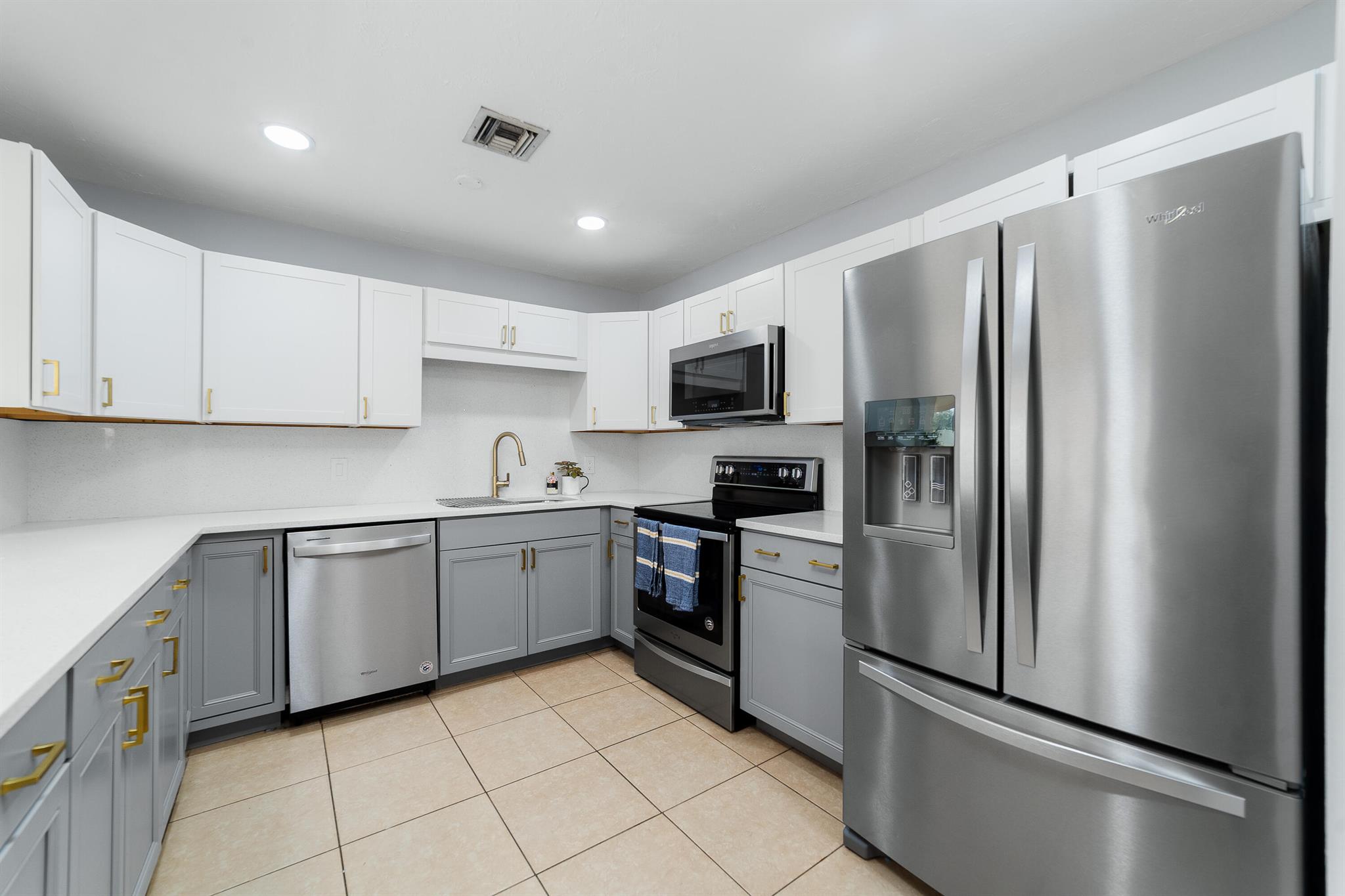 PALM BEACH SQUARE UNIT 1 - Residential