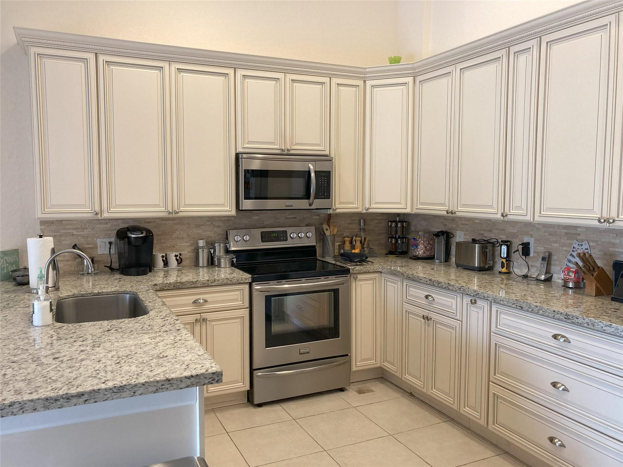 Cypress Glen 104-26 B - Residential