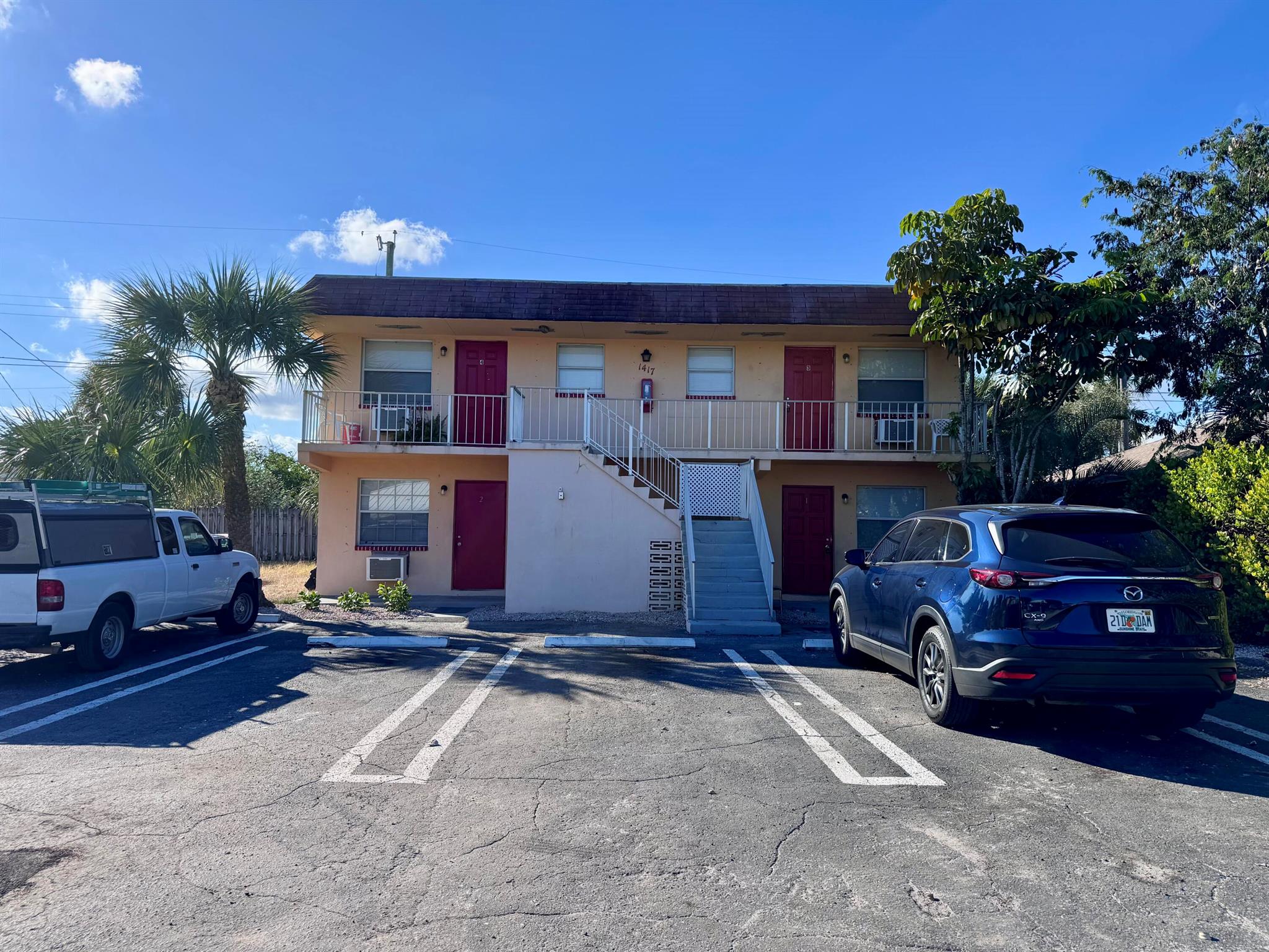 NORTH LAKE WORTH - Residential Lease