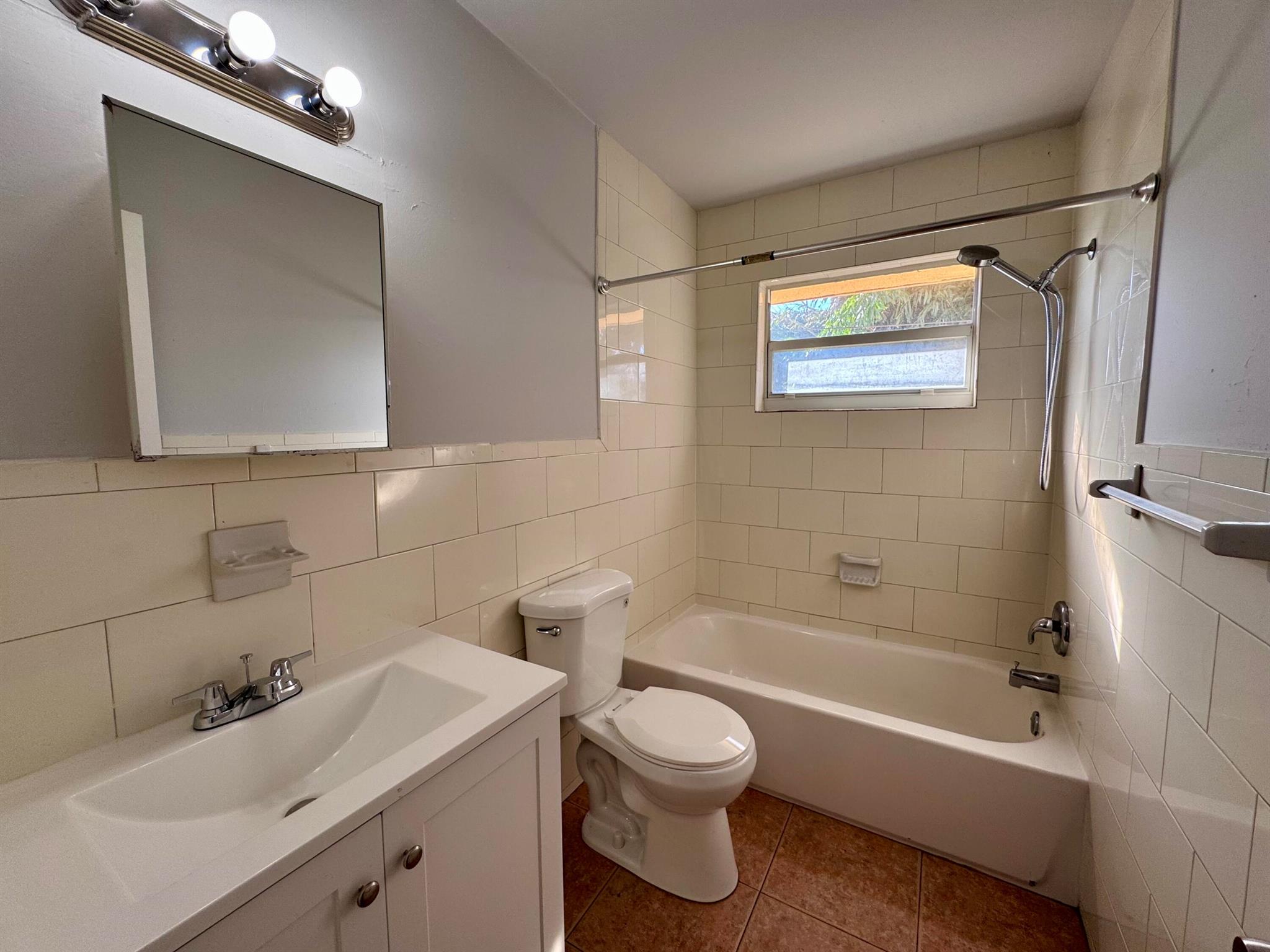 NORTH LAKE WORTH - Residential Lease