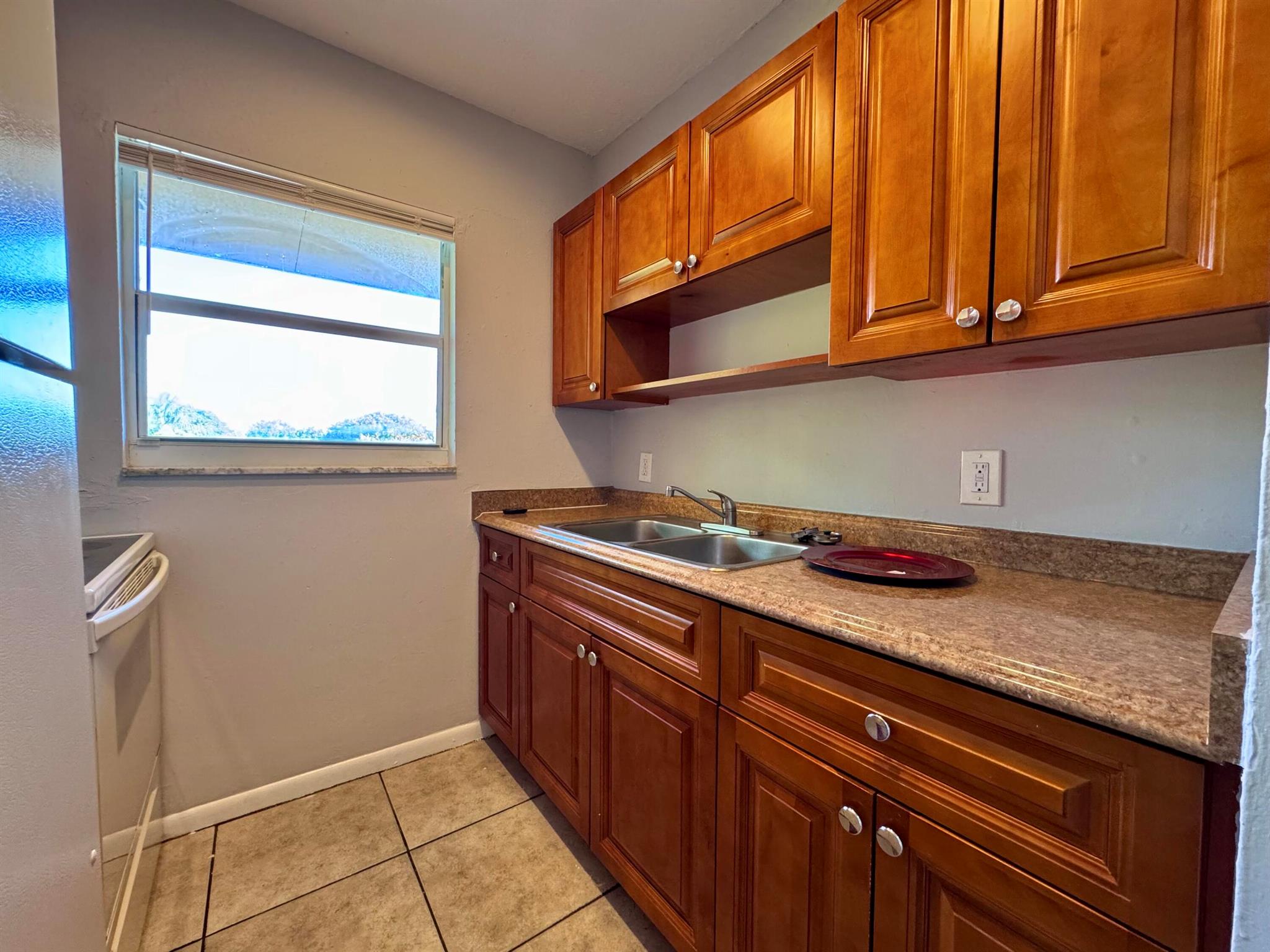 NORTH LAKE WORTH - Residential Lease