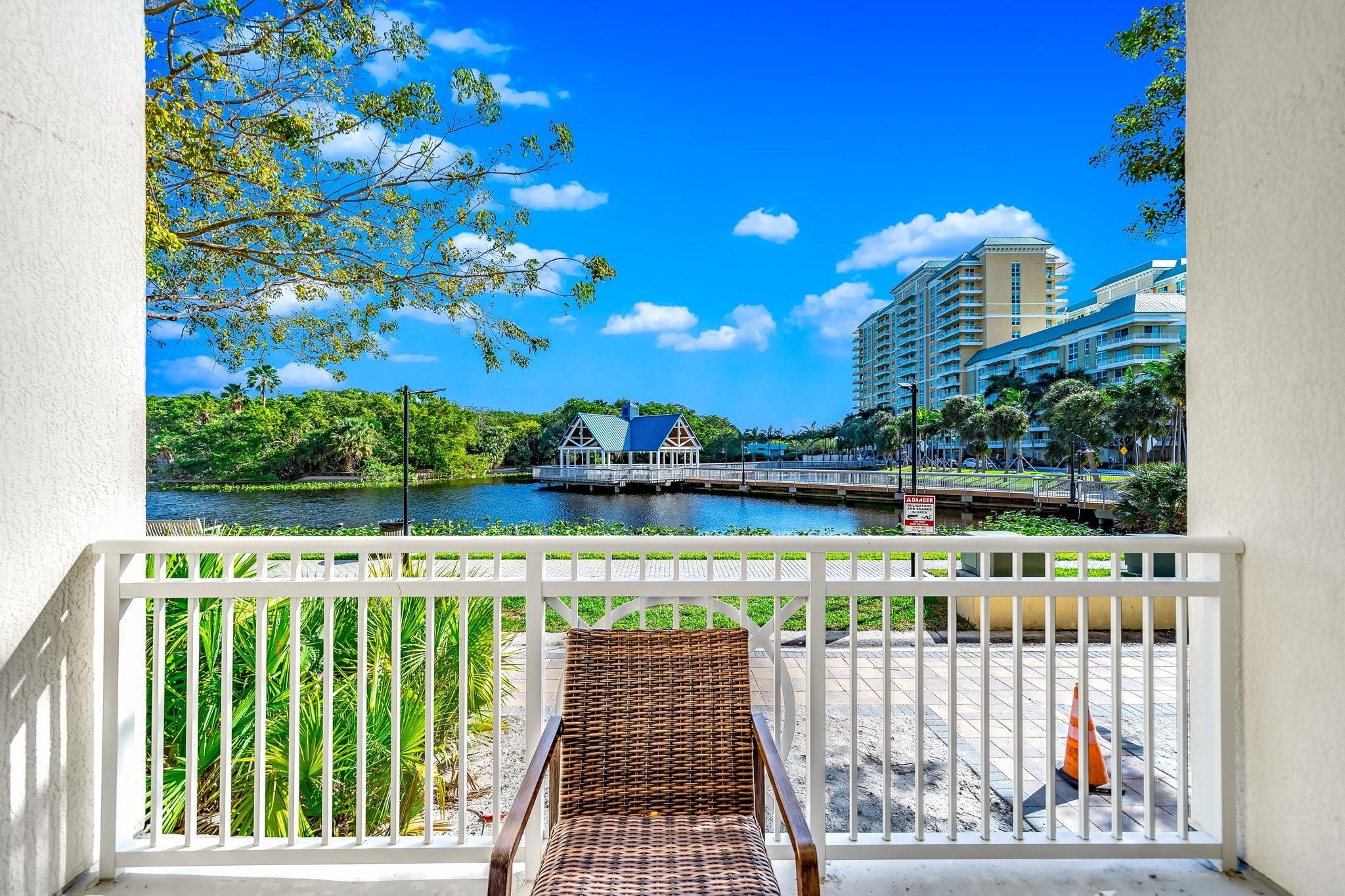 View photos, virtual tours, details... 350 N Federal Hwy 101