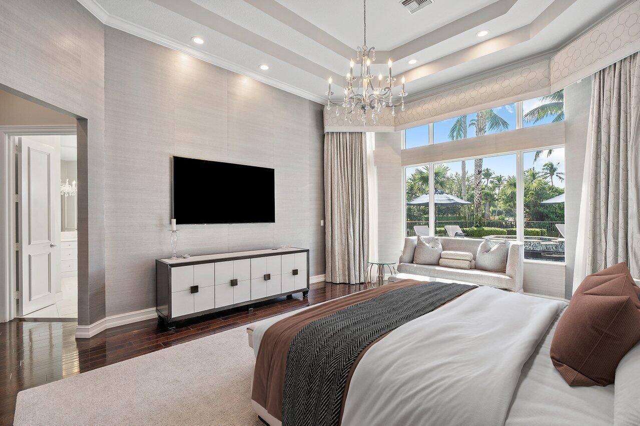 WINDSOR BAY - Residential