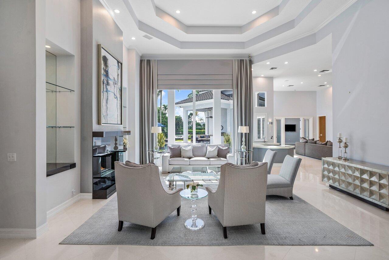 WINDSOR BAY - Residential