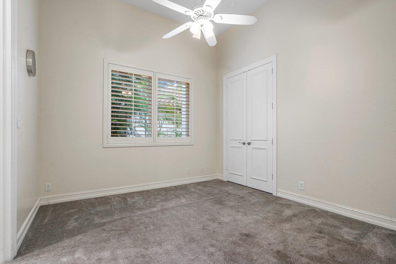 WINDSOR BAY - Residential