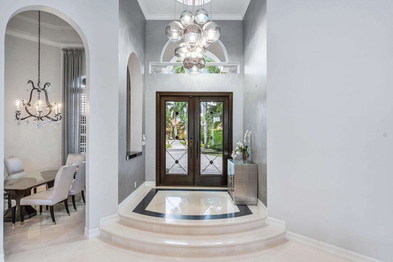 WINDSOR BAY - Residential