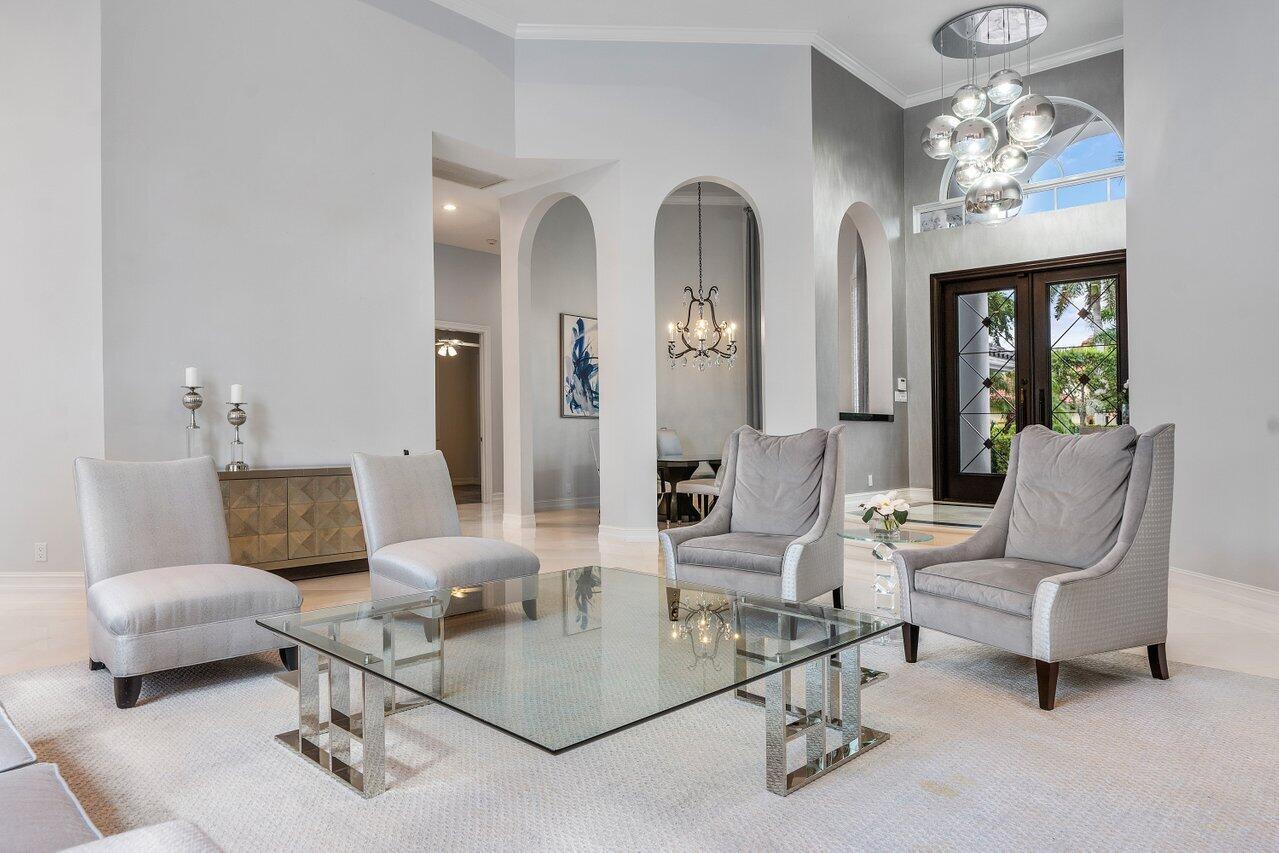 WINDSOR BAY - Residential