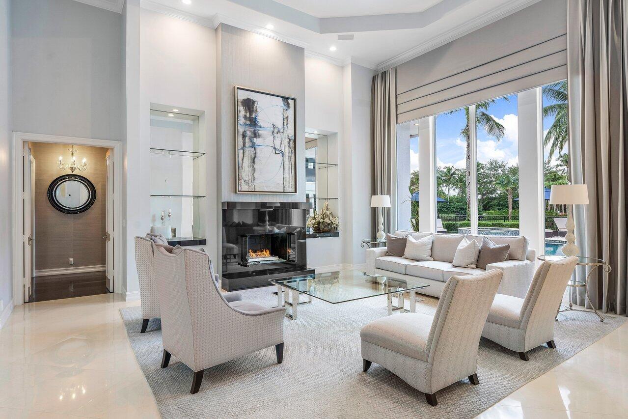 WINDSOR BAY - Residential