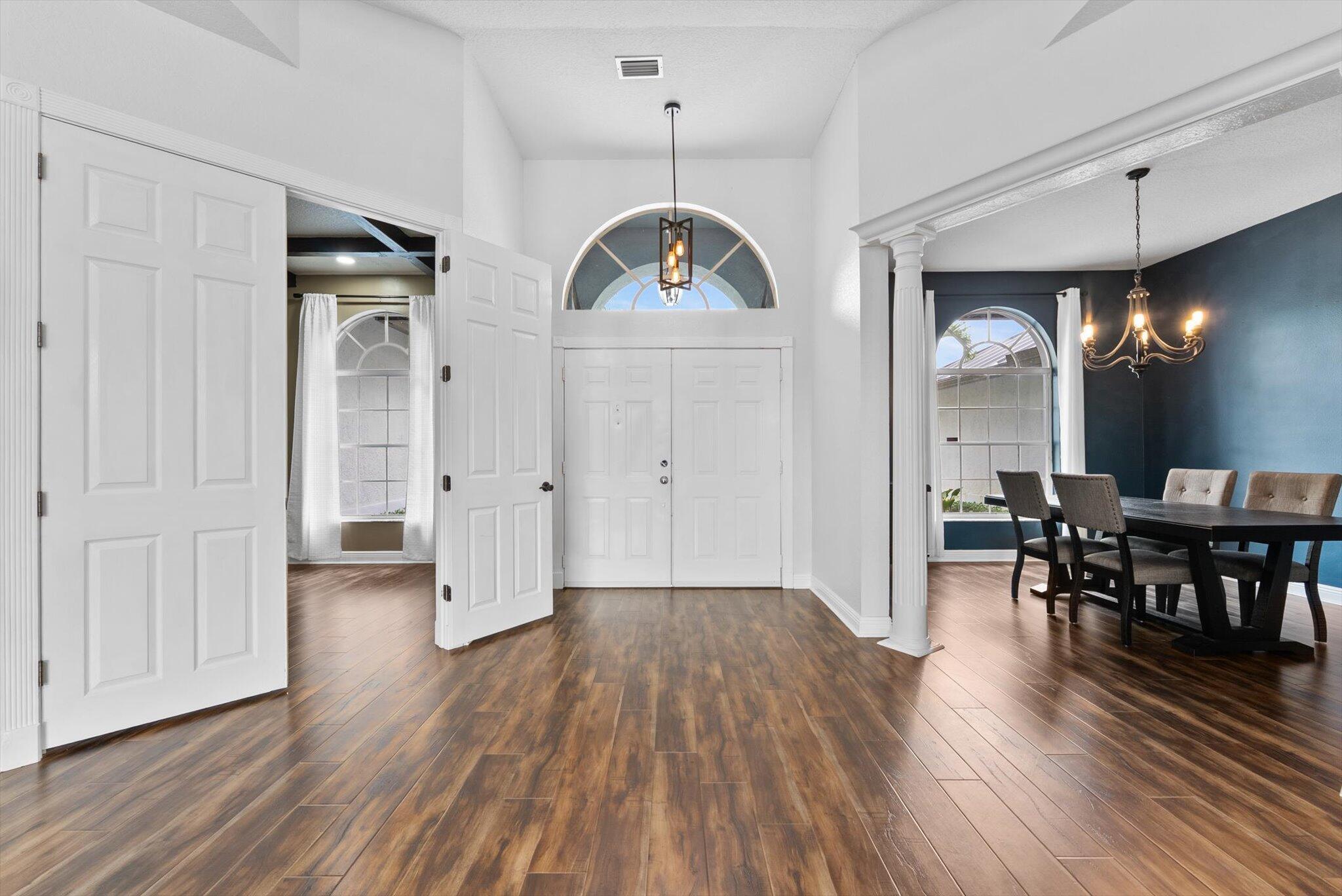 GREENVIEW SHORES 2 OF WEL - Residential